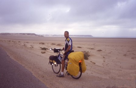Dakla - Nouadhibou avec un compagnon de route